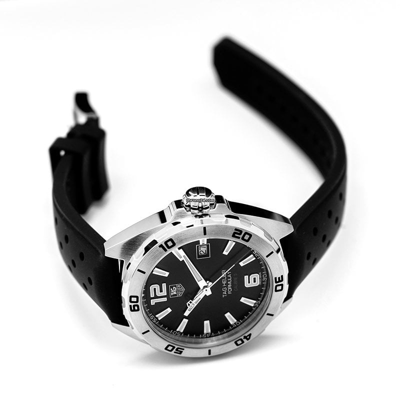 Tag Heuer Formula 1 Automatic Black Dial Black Rubber Strap Watch for Men - WAZ2113.FT8023