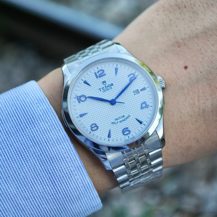 Tudor 1926 41mm Men's Watch M91650-0005-05 on wrist