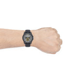 Ax7123-3p-10 Watch on Wrist