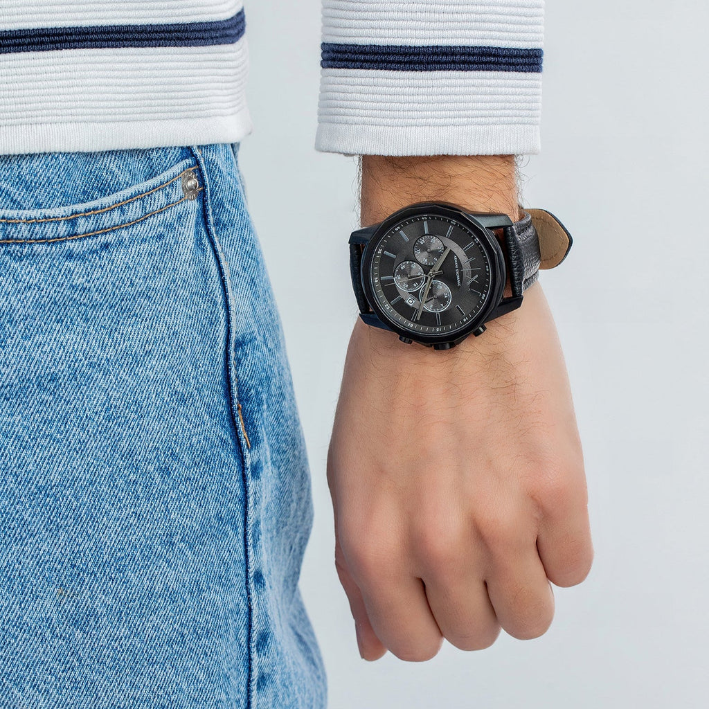 Man wearing a black watch, product image