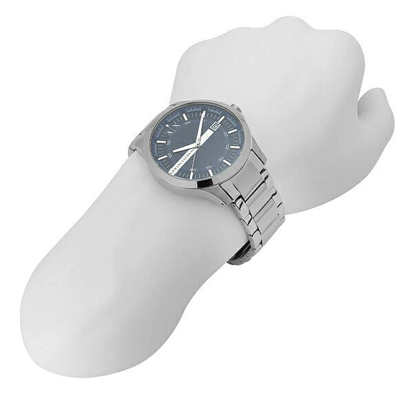 Men's Silver Watch on Wrist - org_9f80b65b
