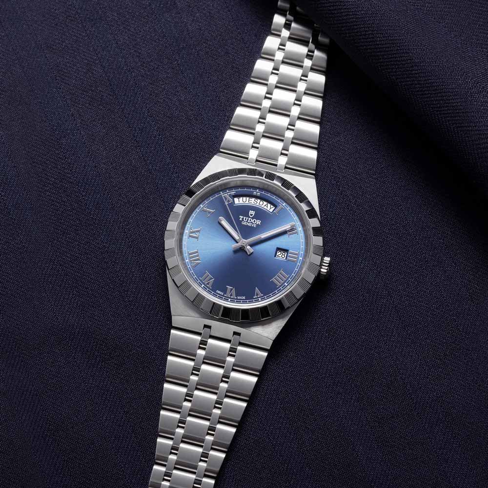 Tudor M28600-0005-2 watch with blue dial