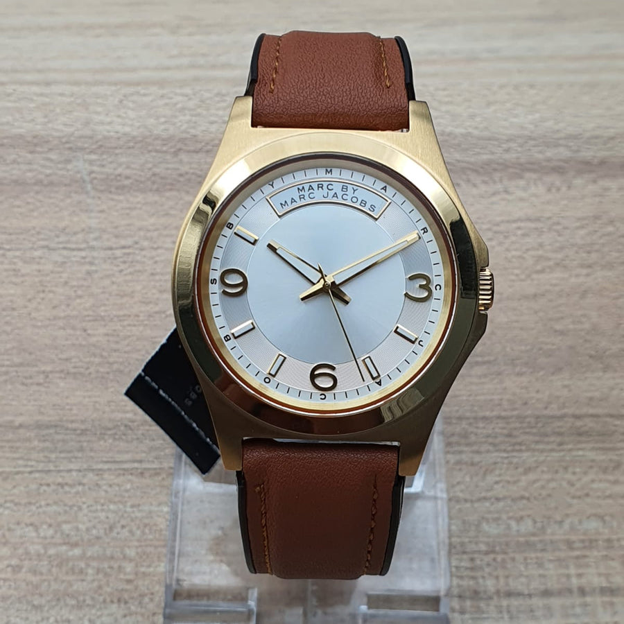 Marc Jacobs Baby Dave White Dial Brown Leather Strap Watch for Women - MBM1261