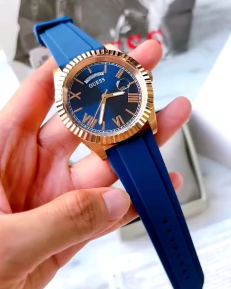 Guess Connoisseur Blue Dial Blue Silicone Strap Watch For Men - GW0335G2