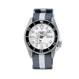 Seiko 5 Sports x Peanuts Surfboard Snoopy Limited Edition White Dial Two Tone NATO Strap Watch For Men - SRPK25K1