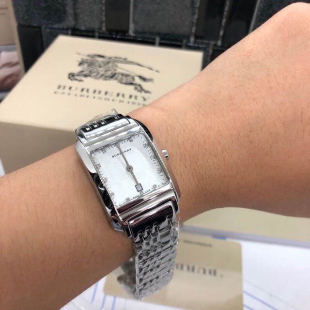 Burberry Heritage Diamond White Dial Silver Stainless Steel Strap Watch for Women - BU1583