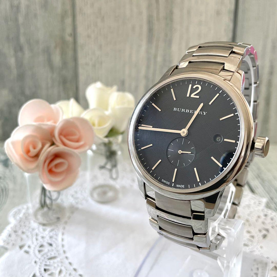 Burberry The Classic Round Black Dial Silver Steel Strap Watch for Men - BU10005