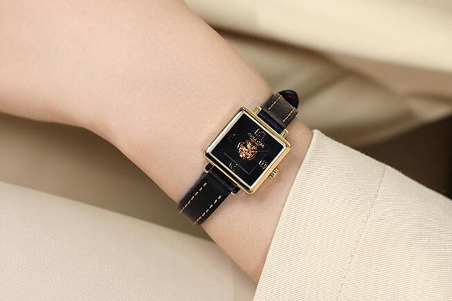 Coach Black Square Dial Black Leather Strap Watch for Women - 14503695