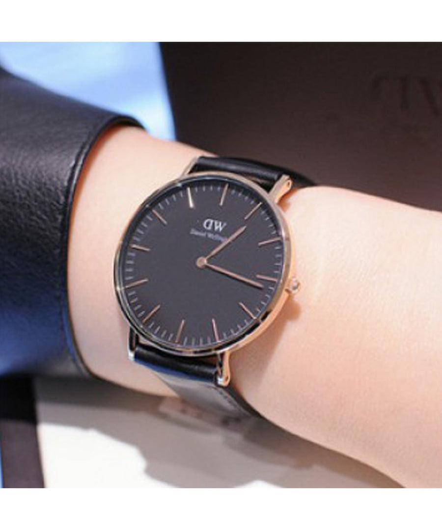 Daniel Wellington Classic Reading Black Dial Black Leather Strap Watch For Men - DW00100129