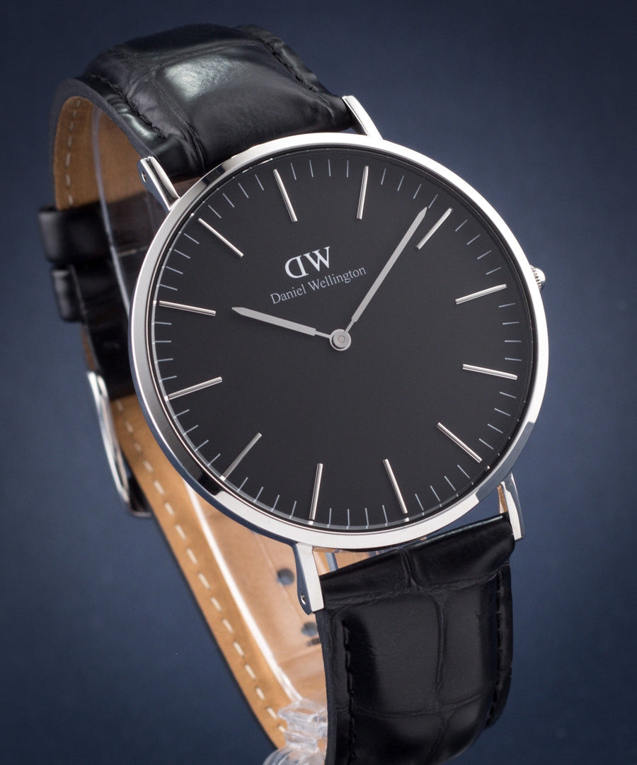 Daniel Wellington Classic Reading Black Dial Black Leather Strap Watch For Men - DW00100135