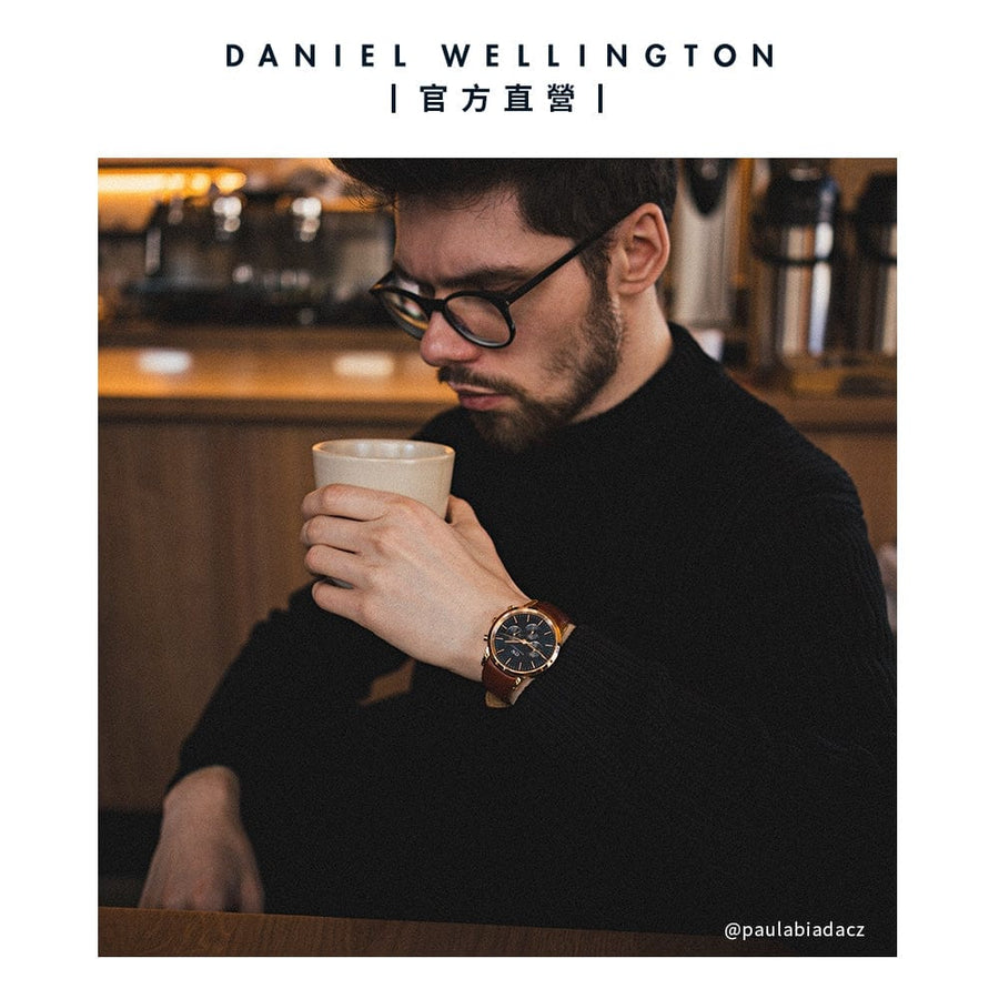 Daniel Wellington Iconic Chronograph Blue Dial Brown Leather Strap Watch For Men - DW00100639