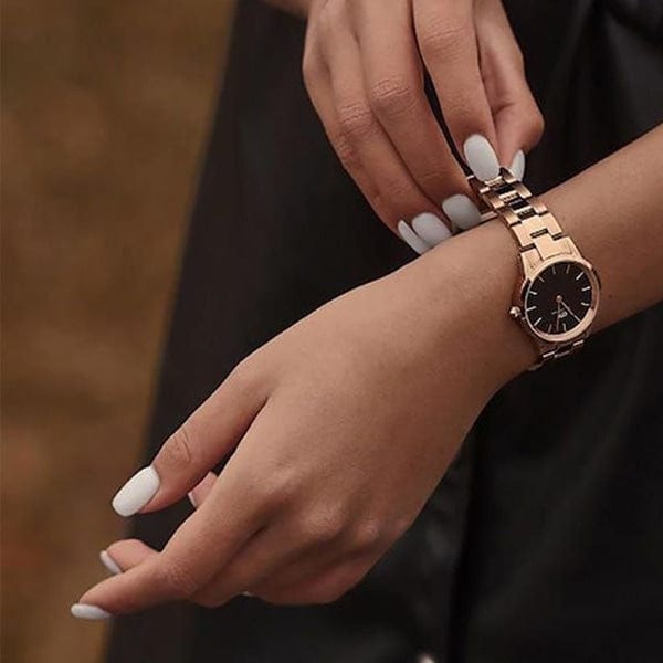 Daniel Wellington Iconic Link Black Dial Rose Gold Steel Strap Watch for Women - DW00100212