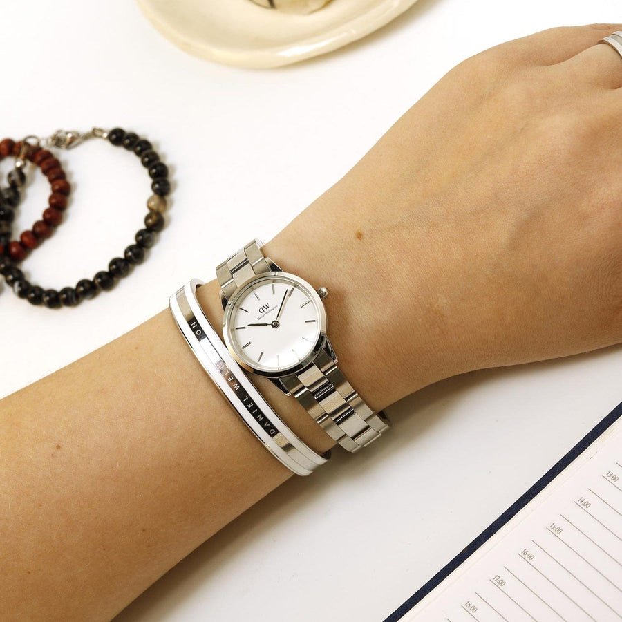 Daniel Wellington Iconic Link White Dial Silver Steel Strap Watch For Women - DW00100207