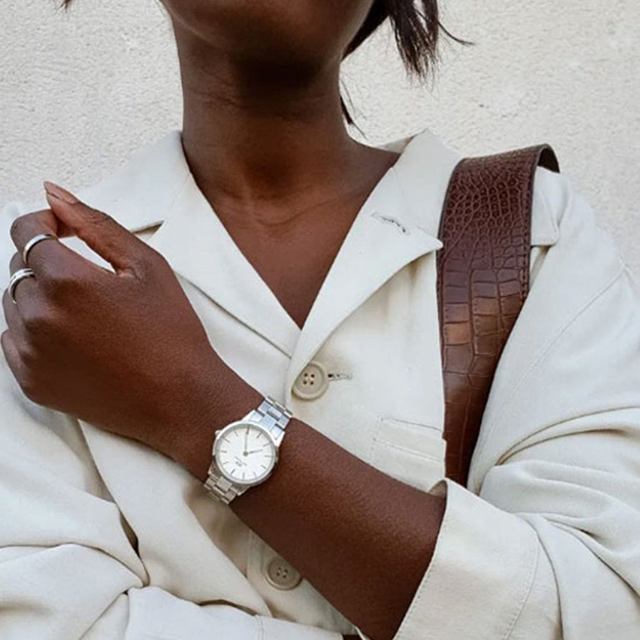 Daniel Wellington Iconic Link White Dial Silver Steel Strap Watch For Women - DW00100207