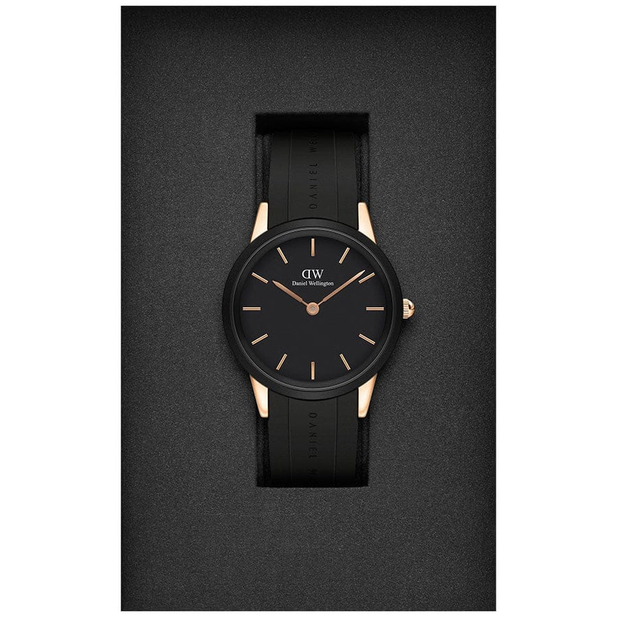 Daniel Wellington Iconic Motion Black Dial Black Rubber Strap Watch For Men - DW00100425
