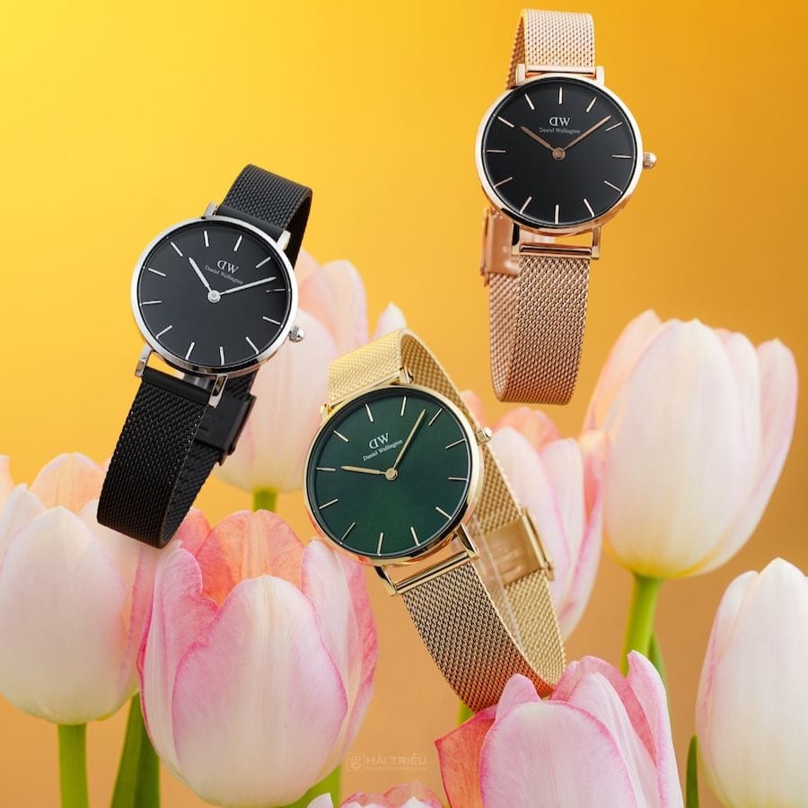 Daniel Wellington Petite Ashfield Black Dial Black Mesh Strap Watch For Women - DW00100246