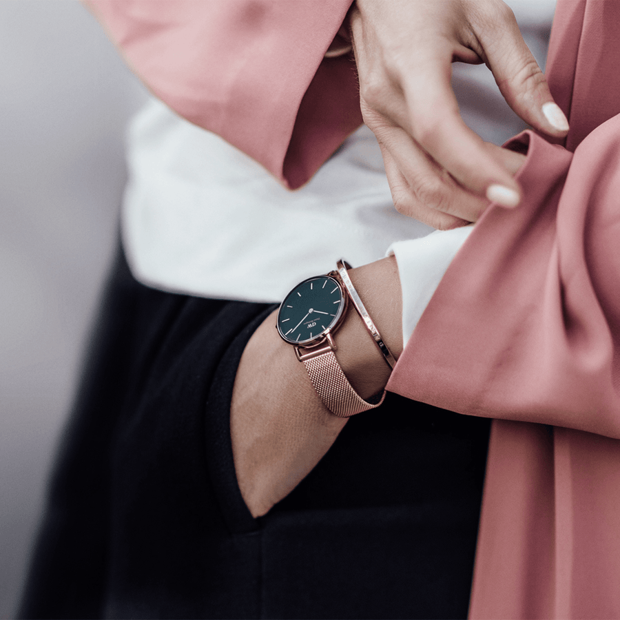 Daniel Wellington Petite Melrose Black Dial Rose Gold Mesh Strap Watch For Women - DW00100303