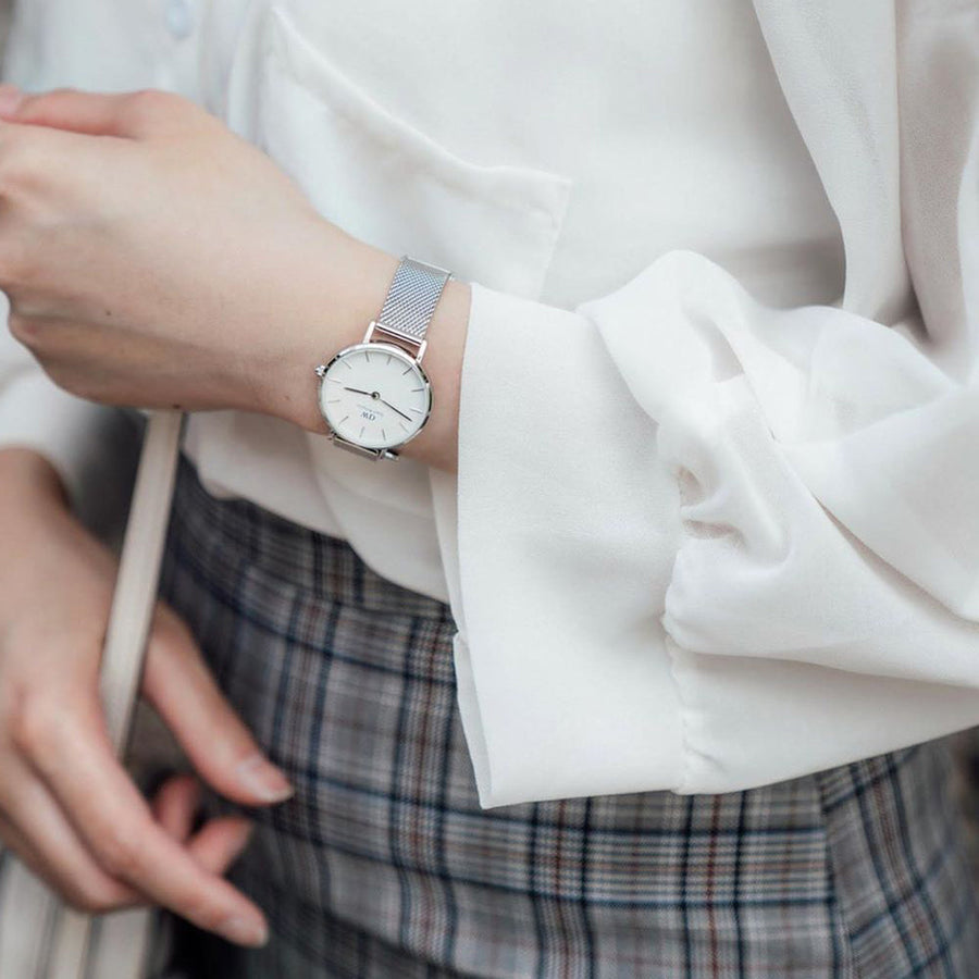 Daniel Wellington Petite Sterling White Dial Silver Mesh Bracelet Watch For Women - DW00100164