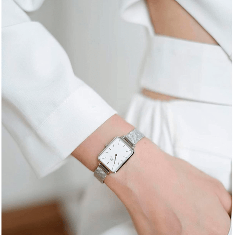 Daniel Wellington Quadro Sterling White Dial Silver Mesh Strap Watch For Women - DW00100438