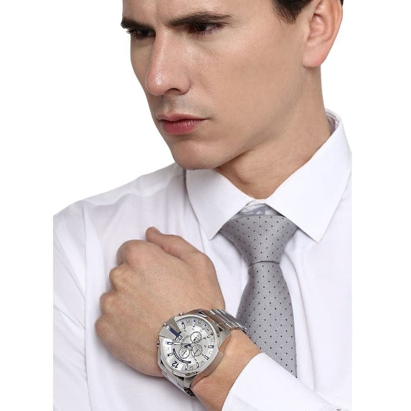 Diesel Mega Chief Chronograph Silver Dial Silver Steel Strap Watch For Men - DZ4477