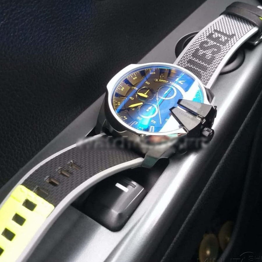 Diesel Mega Chief Quartz Black Dial Grey Leather Strap Watch For Men - DZ4523