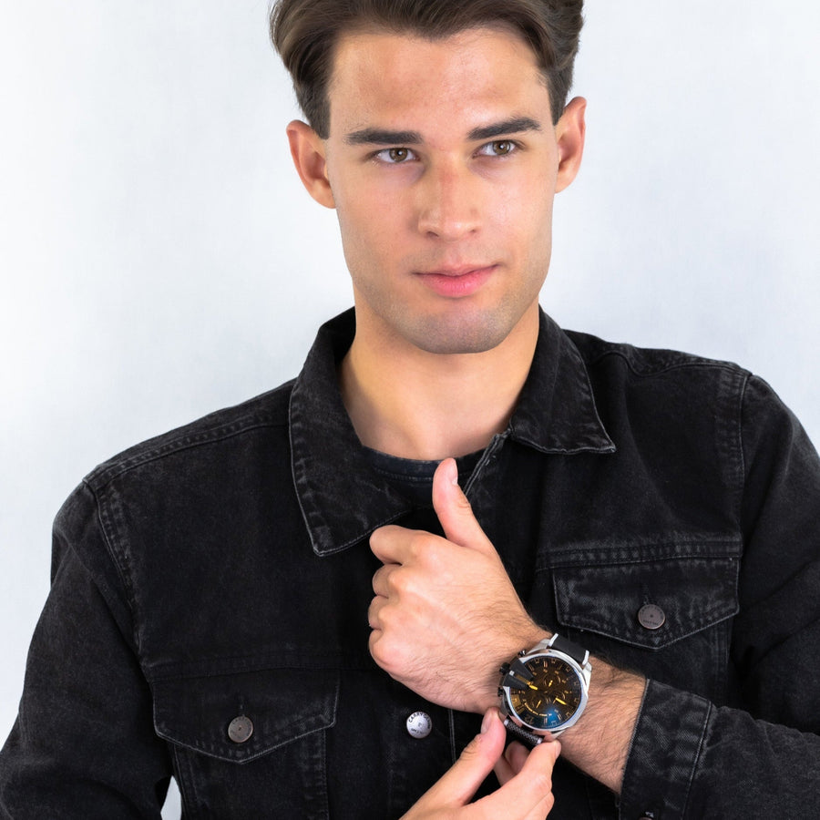 Diesel Mega Chief Quartz Black Dial Grey Leather Strap Watch For Men - DZ4523