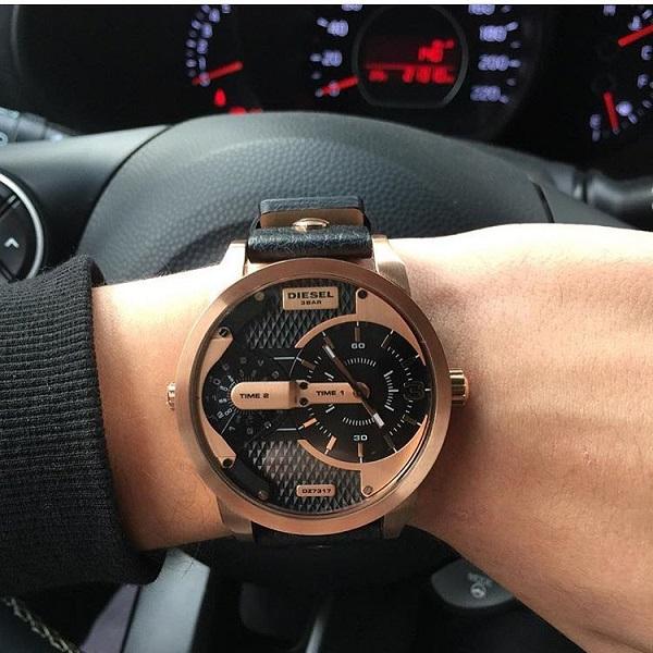 Diesel Mini Daddy Dual Time Black & Gold Dial Black Leather Strap Watch For Men - DZ7317