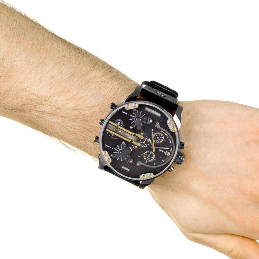 Diesel Mr Daddy 2.0 Black Dial Black Leather Strap Watch For Men - DZ7348