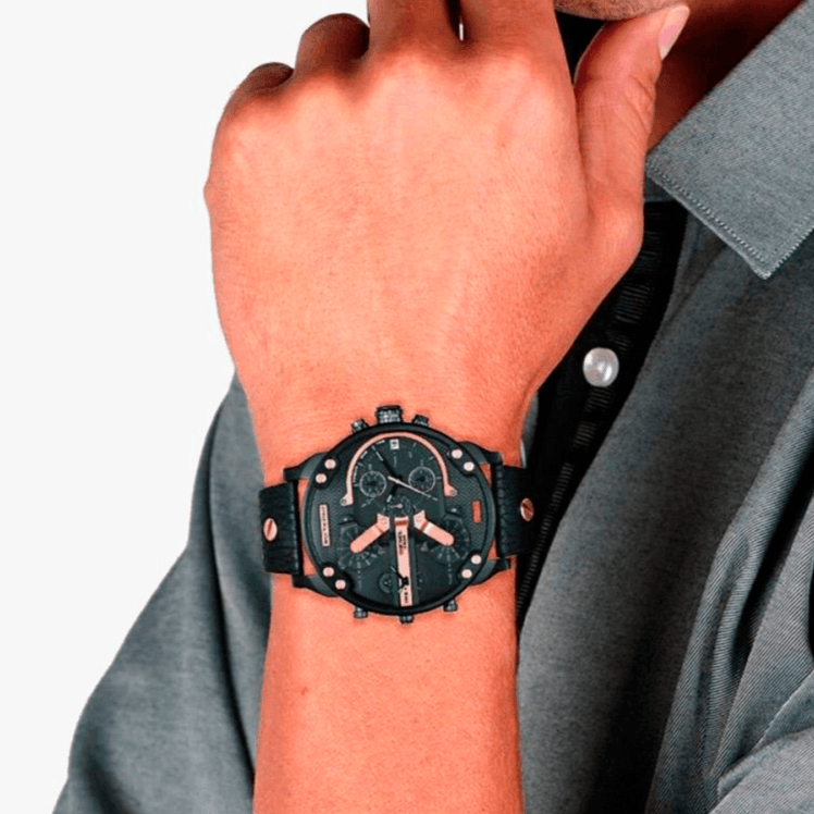 Diesel Mr Daddy 2.0 Black Dial Black Leather Strap Watch For Men - DZ7350