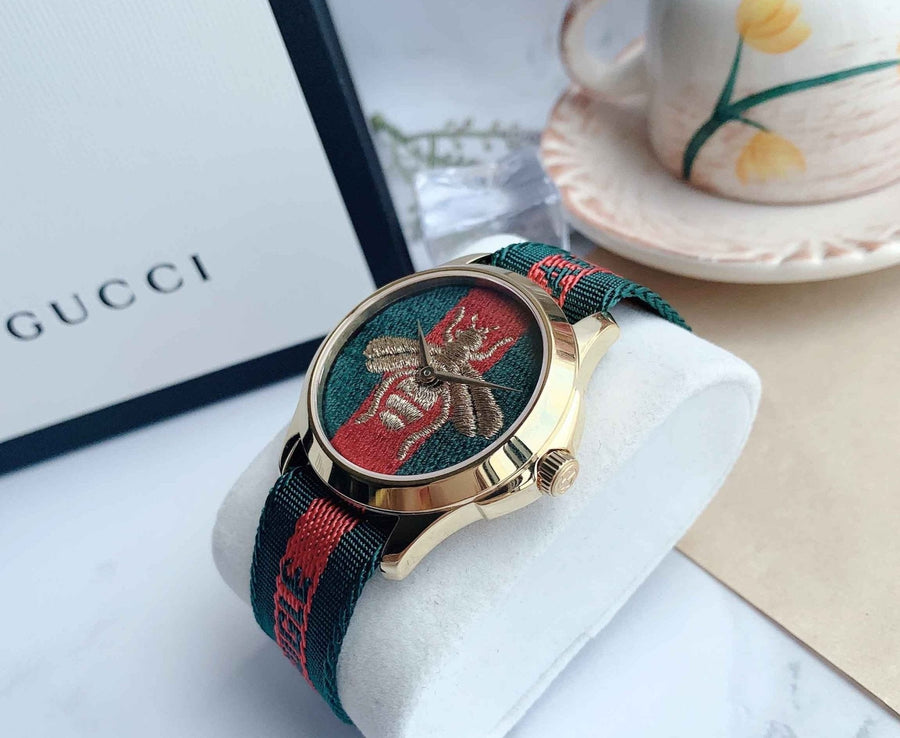 Gucci Le Marche des Merveilles Green & Red Dial Green & Red NATO Strap Unisex Watch - YA126487