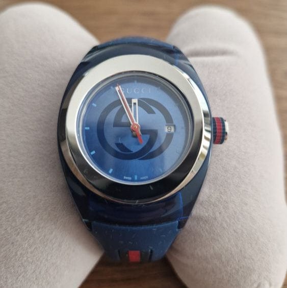 Gucci Sync Quartz Blue Dial Blue Rubber Strap Watch For Men - YA137304