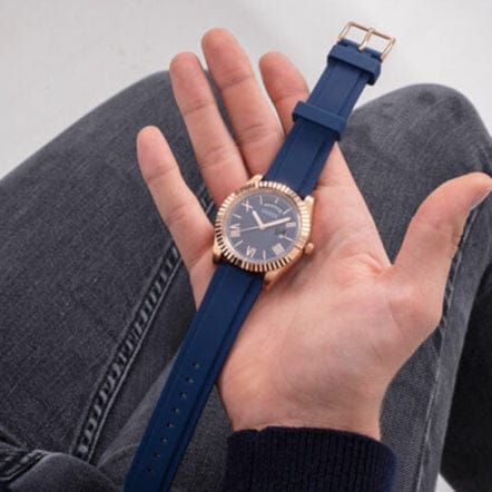 Guess Connoisseur Blue Dial Blue Silicone Strap Watch For Men - GW0335G2