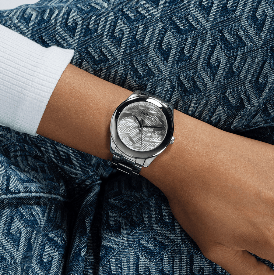 Guess Cubed Analog Silver Dial Silver Steel Strap Watch For Women - GW0606L1