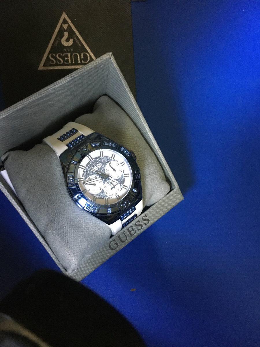 Guess Luna Diamonds White Dial White Rubber Strap Watch for Women - W0653L2