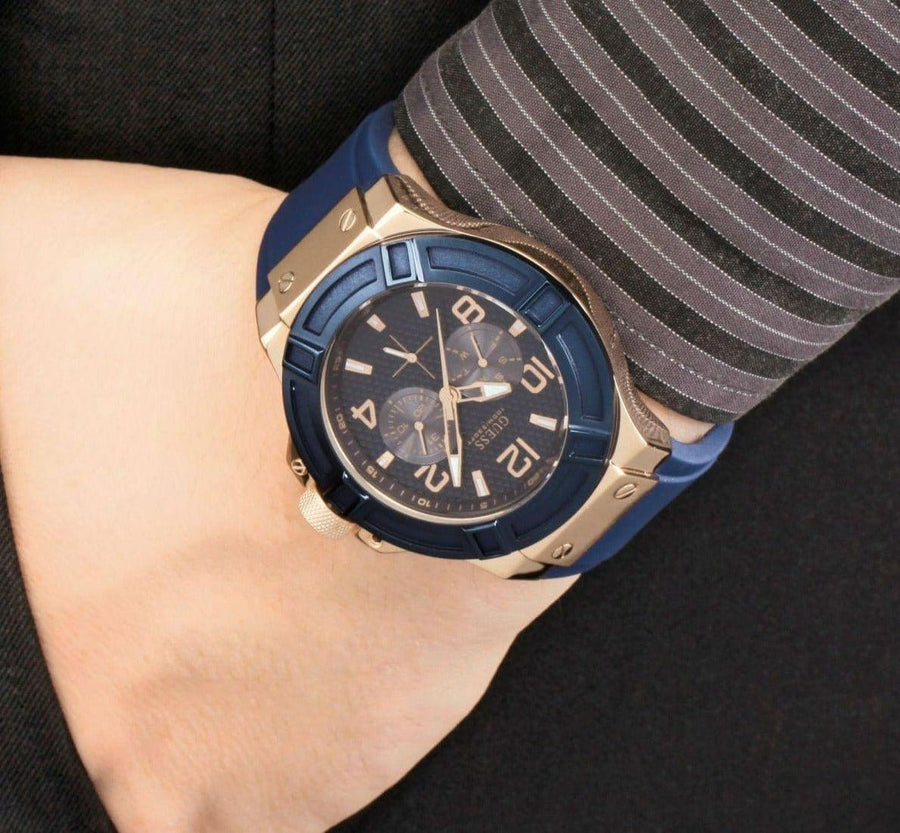 Guess Rigor Blue Dial Blue Silicone Strap Watch For Men - W0247G3