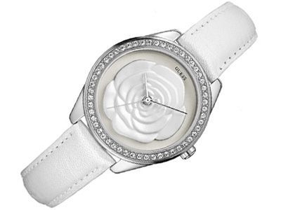 Guess Rosette Analog White Dial White Leather Strap Watch For Women - W75043L1
