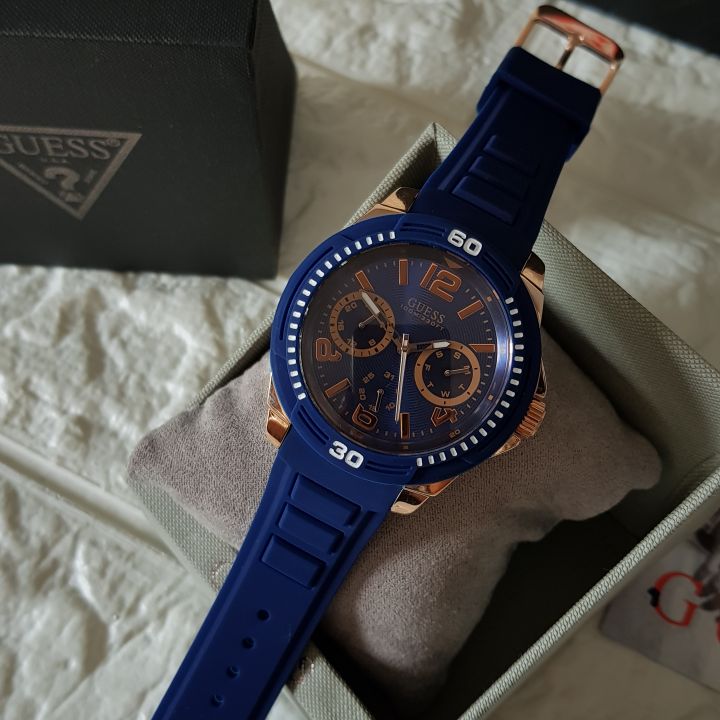Guess Trade Blue Dial Blue Silicone Strap Watch for Men - W0967G2