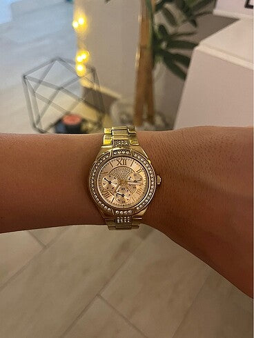 Guess Viva Diamonds Gold Dial Gold Steel Strap Watch for Women - W0111L2