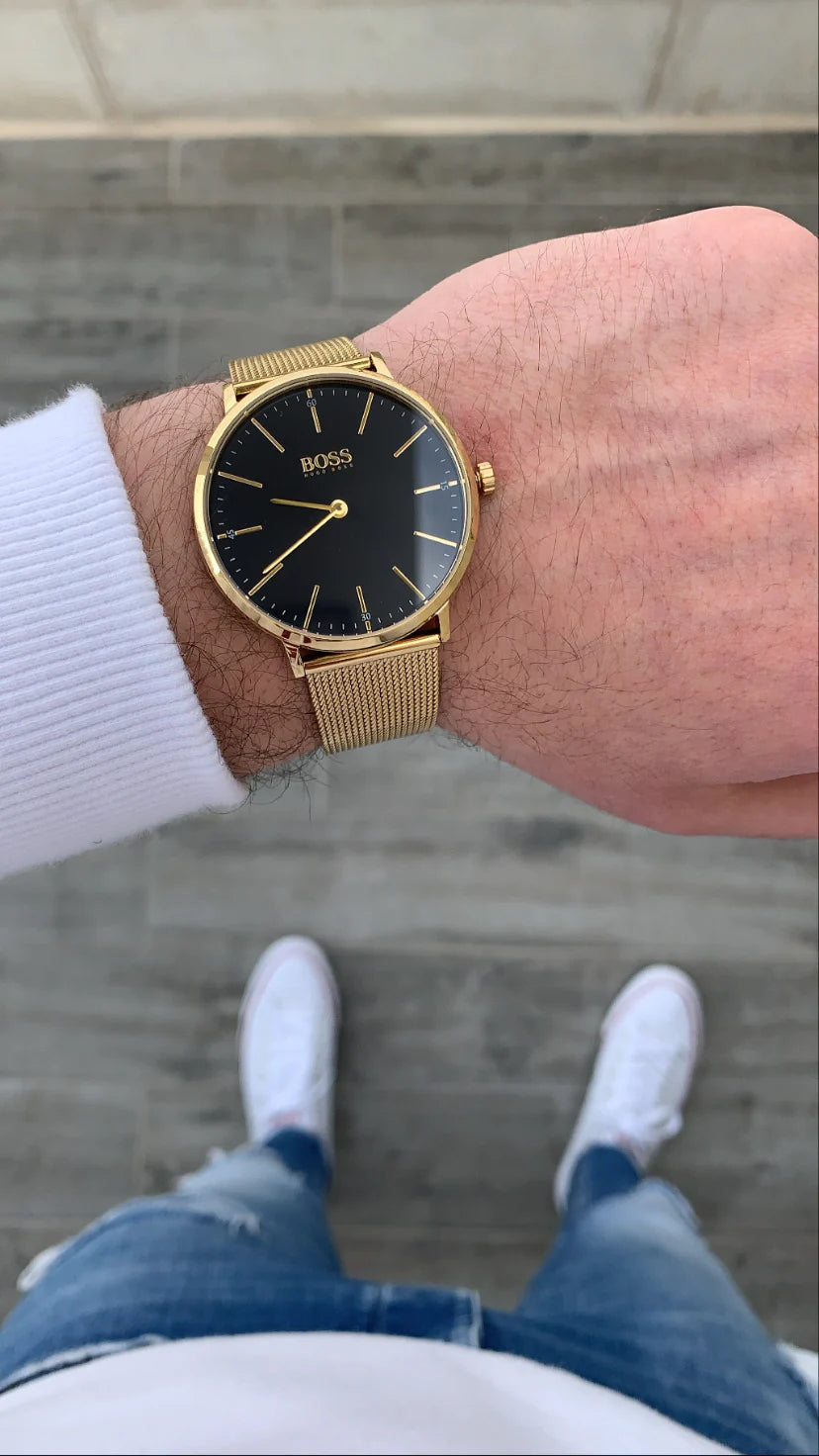 Hugo Boss Horizon Quartz Black Dial Gold Mesh Bracelet Watch For Men - HB1513735