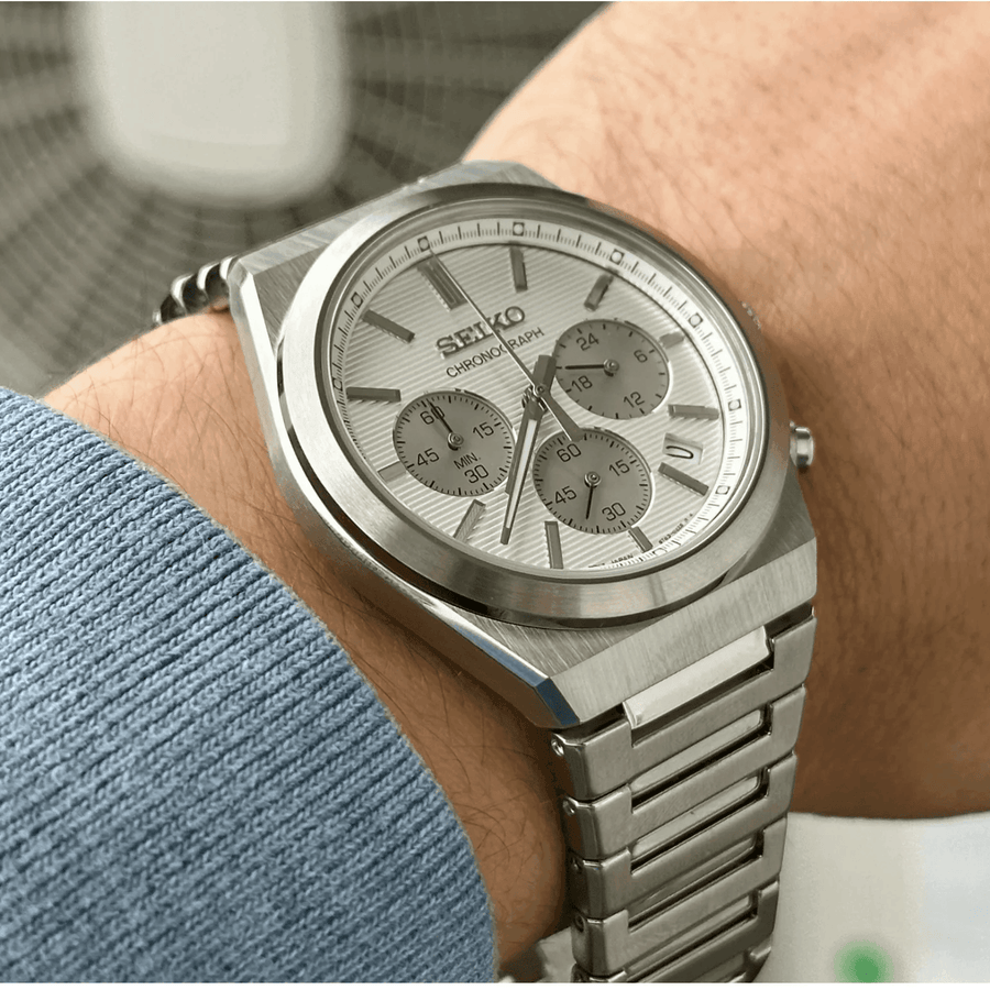 Seiko Conceptual Chronograph White Dial Silver Steel Strap Watch for Men - SSB451P1