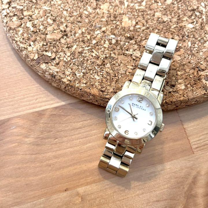 Marc Jacobs Mini Amy White Dial Gold Steel Strap Watch for Women - MBM3057