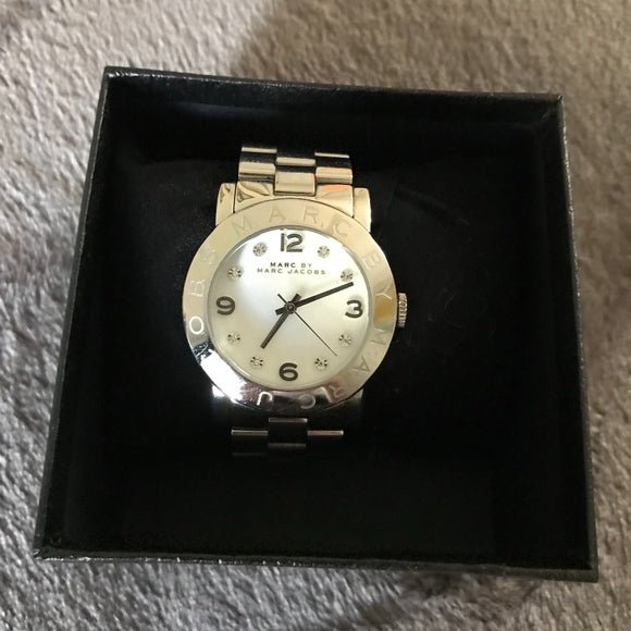 Marc Jacobs Amy White Dial Silver Steel Strap Watch for Women - MBM3054