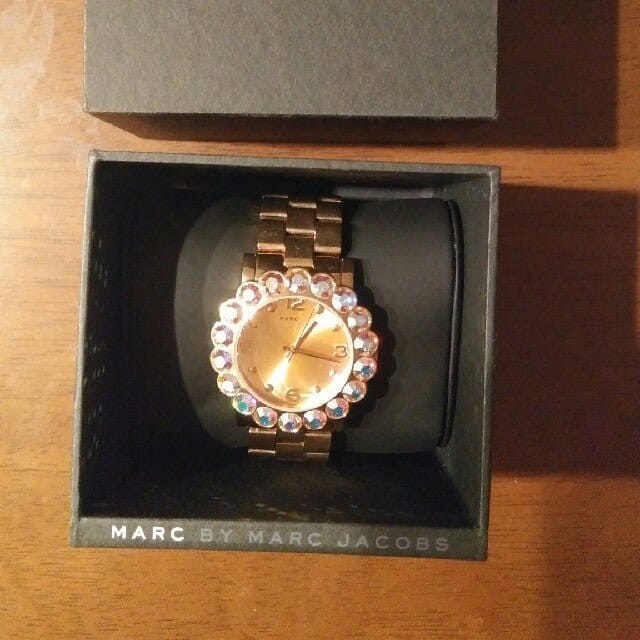 Marc Jacobs Amy Rose Gold Dial Rose Gold Steel Strap Watch for Women - MBM3223