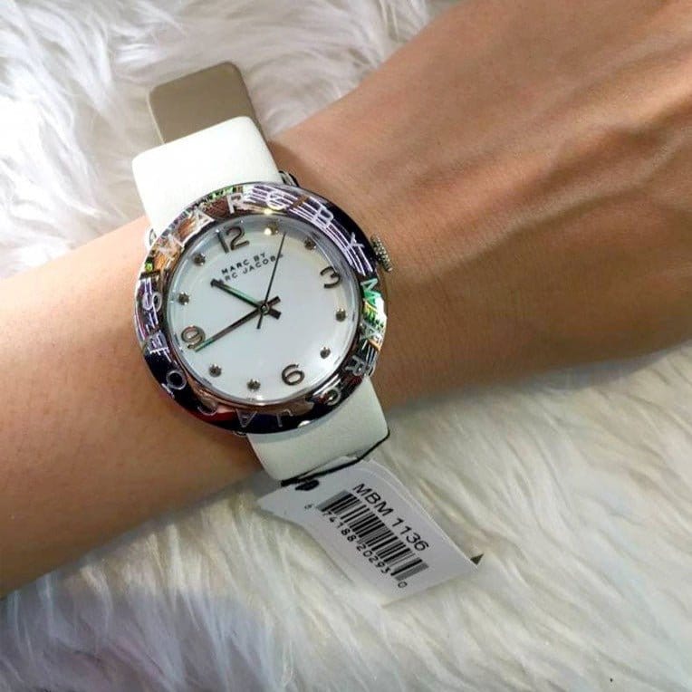 Marc Jacobs Amy White Dial White Leather Strap Watch for Women - MBM1136