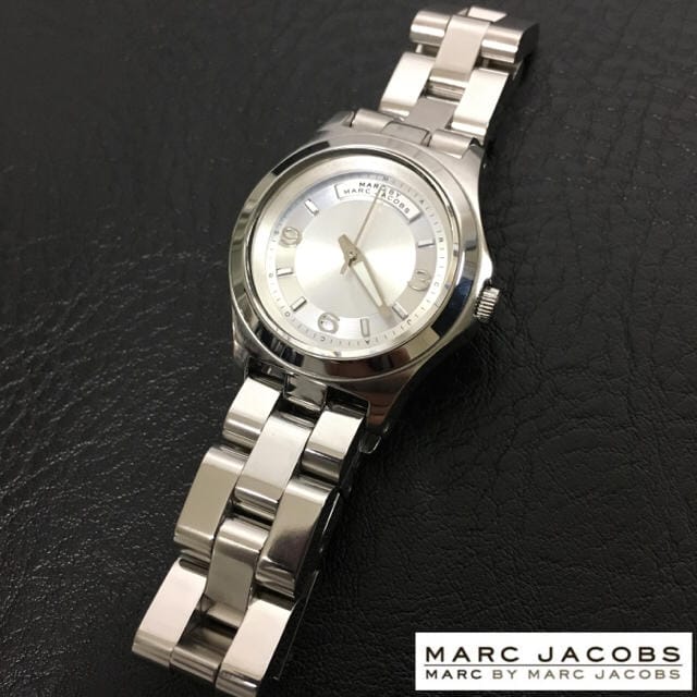 Marc Jacobs Baby Dave Silver Dial Silver Steel Strap Watch for Women - MBM3234
