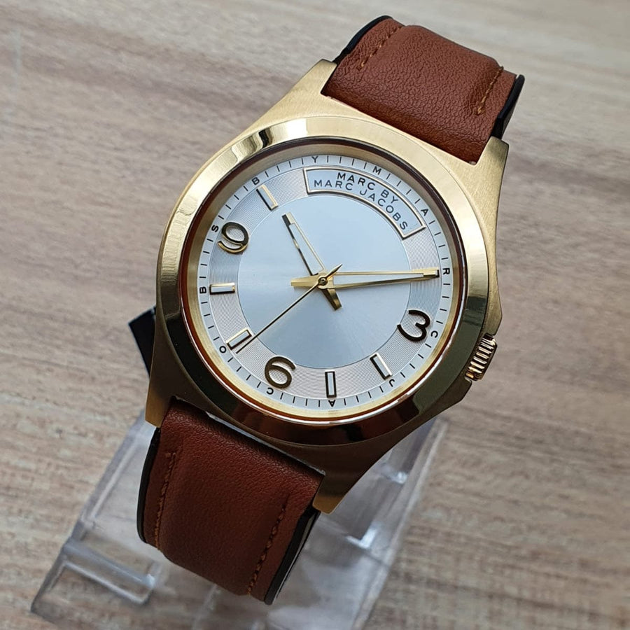 Marc Jacobs Baby Dave White Dial Brown Leather Strap Watch for Women - MBM1261