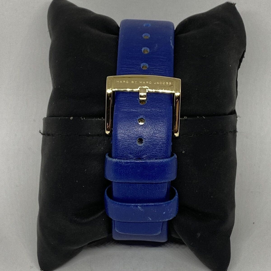 Marc Jacobs Fergus Blue Dial Blue Leather Strap Watch for Women - MBM8650