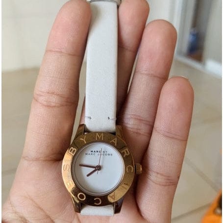 Marc Jacobs Mini Blade White Dial White Leather Strap Watch for Women - MBM1207