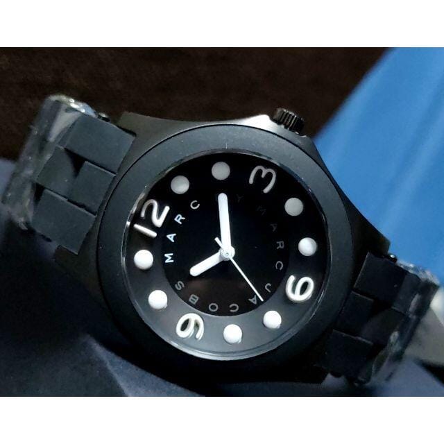 Marc Jacobs Pelly Black Dial Black Silicone Strap Watch for Women - MBM2528