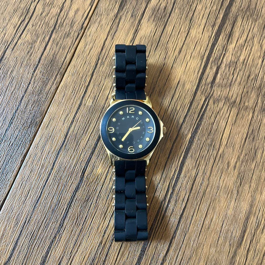 Marc Jacobs Pelly Black Dial Black Silicone Strap Watch for Women - MBM2540